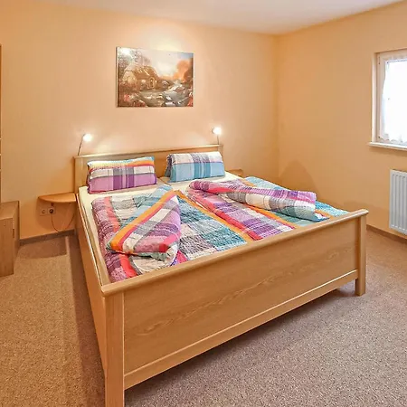 Ferienwohnung Gross Plasten Apartment *